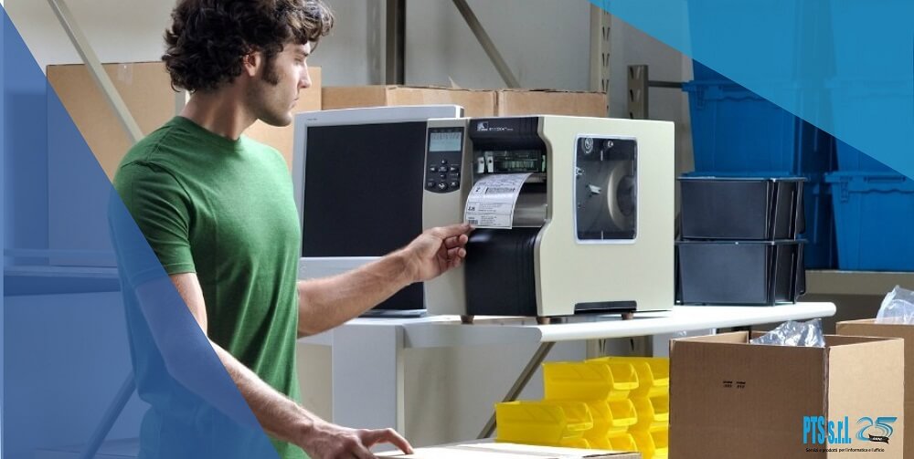 stampante etichette adesive industriale per la gestione magazzino e logistica